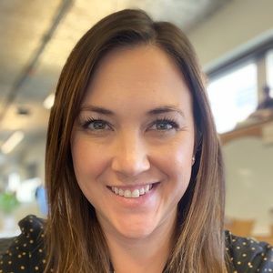 Meet your Posher, Kelly